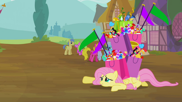 File:Fluttershy crawl S2E20.png