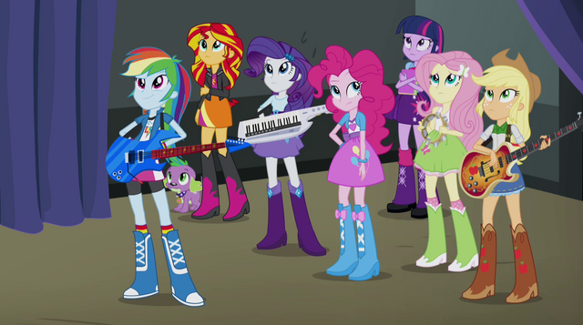 File:Rainbooms hear announcement calling them to the stage EG2.png