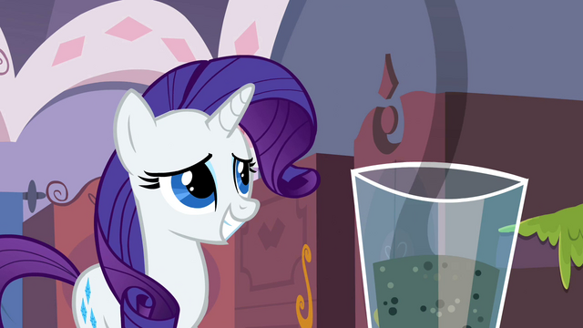 File:Rarity awkward smile S2E5.png