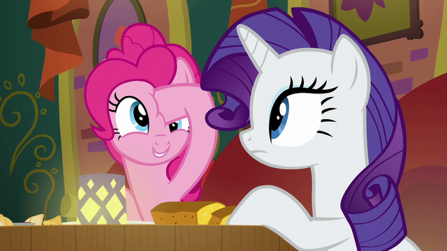 File:Pinkie Pie poking her forehead again S6E12.png