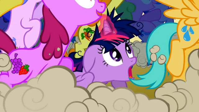 File:Twilight can't reach2 S02E03.png
