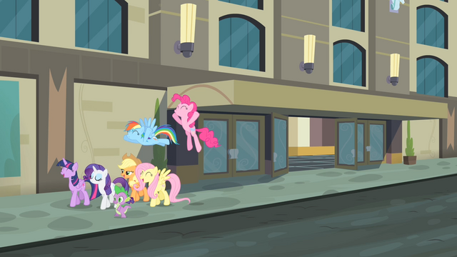 File:Main cast excited S4E08.png