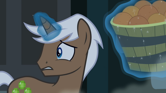 File:Rare Find hears a noise S4E25.png