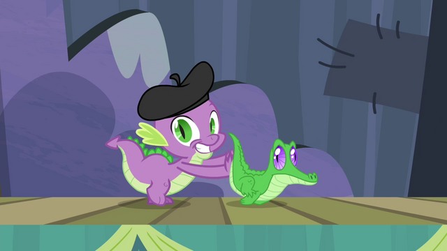 File:Spike pushing Gummy S4E21.png