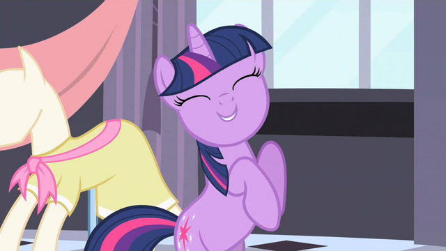 File:Twilight perfect dress S2E9.png