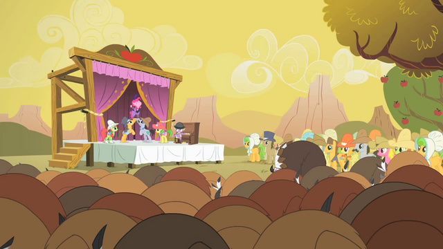File:Pinkie Pie finishing the song S1E21.png
