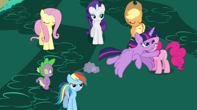 File:Twilight flying S4E01.png