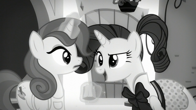 File:Rarity "Because it was somepony famous?" S5E15.png