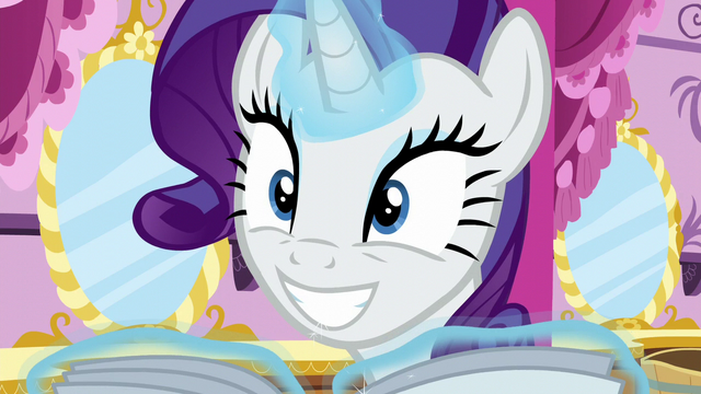 File:Rarity smiling S6E9.png