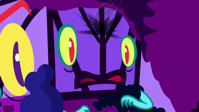 File:Monster house face looking confused S5E13.png