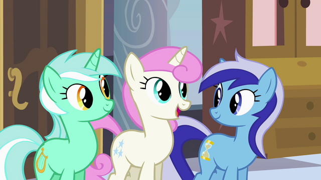 File:Twinkleshine "I think they're lovely" S02E25.png