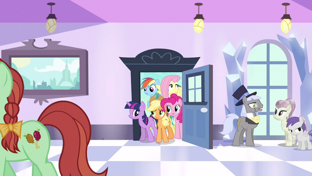 File:Applejack oh please S3E12.png