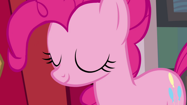 File:Pinkie Pie nodding S4E09.png