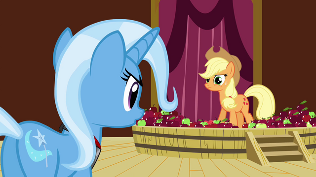 File:Applejack sees Trixie S3E05.png