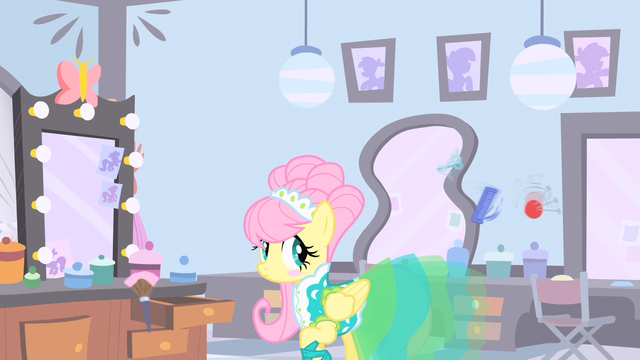 File:Fluttershy they're gone S1E20.png