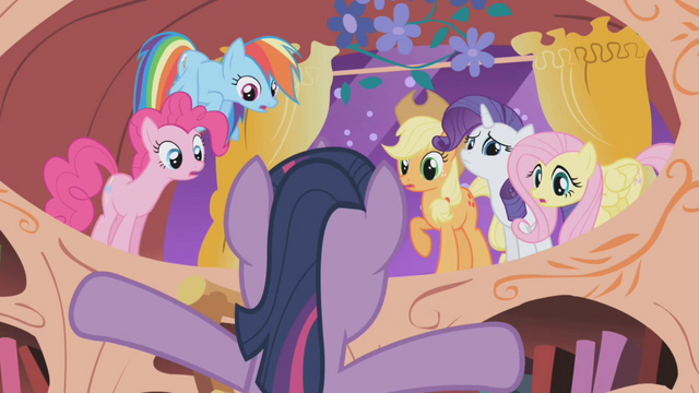 File:Twilight can't decide S1E3.png