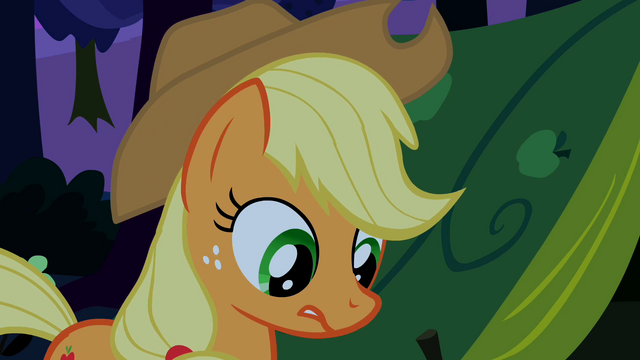 File:Applejack looks a bit worried S2E05.png