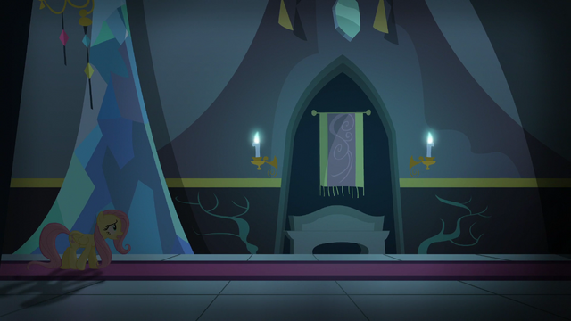 File:Fluttershy "Hello?" S5E21.png
