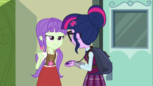 File:Starlight says hello to Twilight EG3.png