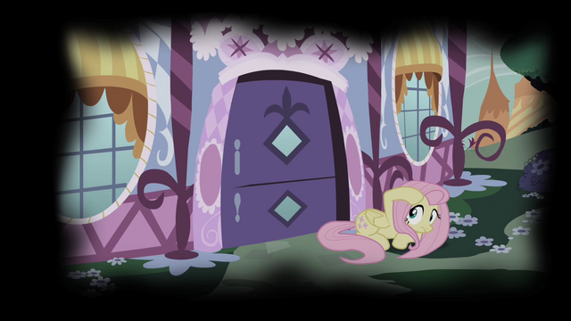File:Fluttershy cowering S4E19.png