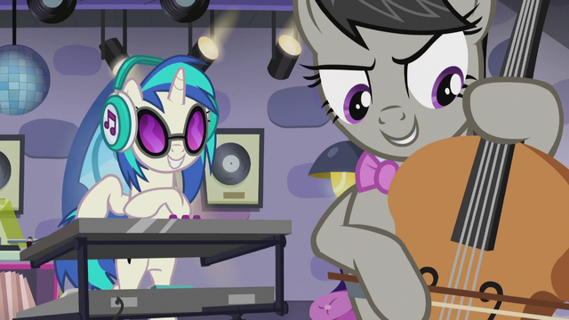 File:Octavia Melody "that's more like it!" S5E9.png