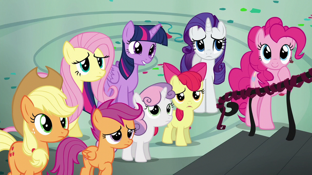 File:Rainbow's friends sympathetic S6E7.png