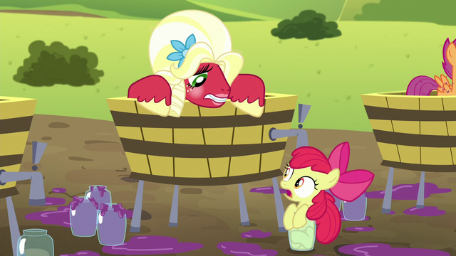 File:Apple Bloom "you almost squished ME!" S5E17.png