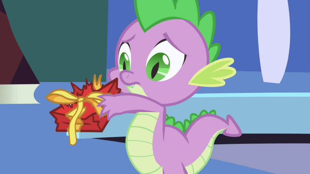 Файл:Spike --It was a gift for Moondancer-- S1E01.png