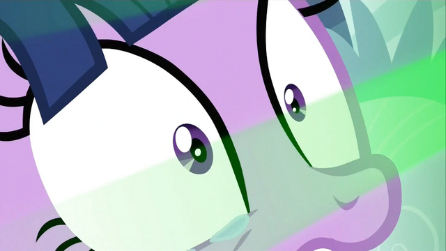 File:Green light shining S2E25.png