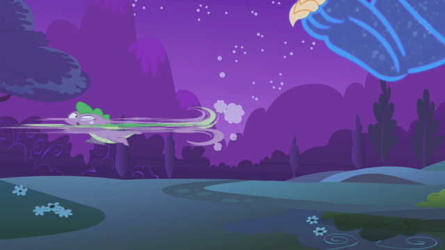 File:Spike running from the ursa minor S1E06.png