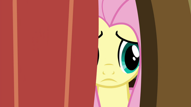 File:Fluttershy peeking outside S4E16.png
