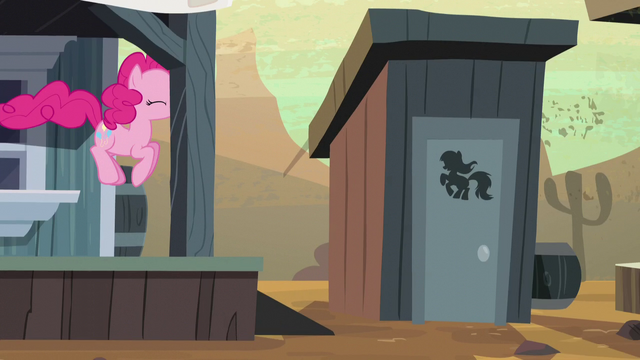 File:Pinkie Pie hopping S5E11.png