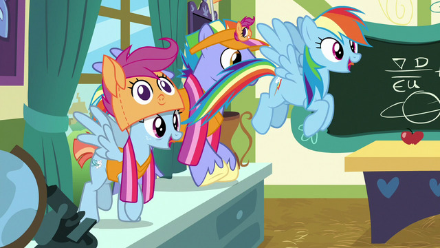 File:Rainbow and parents fly into the classroom S7E7.png