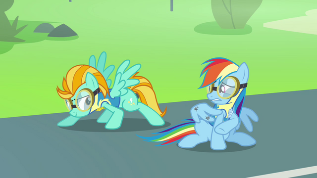 File:Lightning ready to fly again S3E07.png