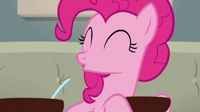 File:Pinkie Pie "that's double true!" S6E12.png