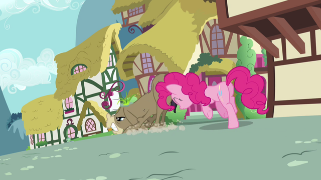 File:Pinkie Pie Ill Make It Up To You S02E18.png
