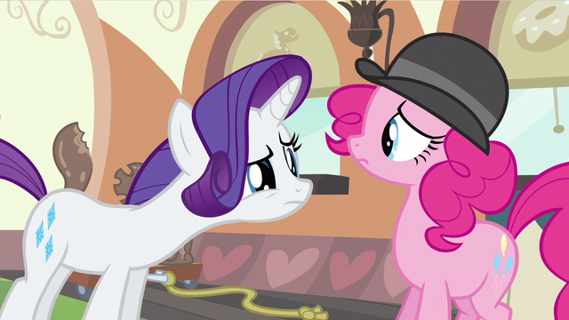 File:Rarity ladylike bite S2E24.png