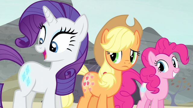 File:Rarity "I think it's divine" S5E2.png