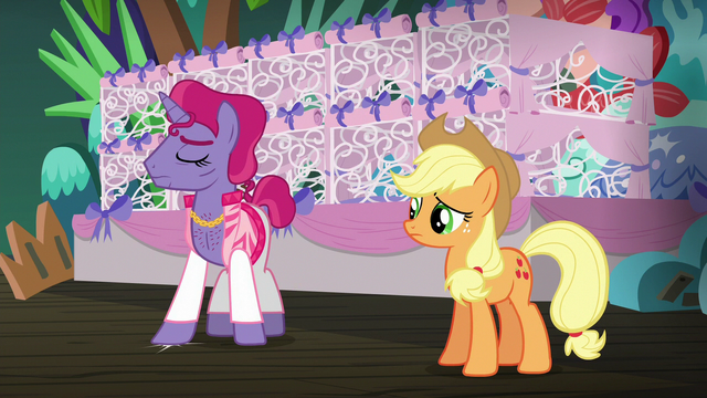 File:Trainer 2 stamping his hoof S6E20.png