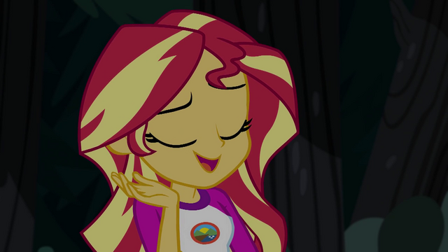 File:Sunset Shimmer "obviously just a spooky story" EG4.png