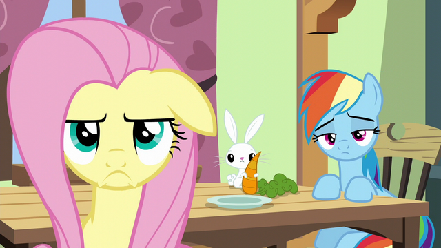 File:Fluttershy's frustrated scowl S6E11.png