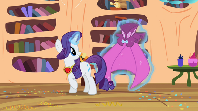File:Rarity speaking this S2E10.png