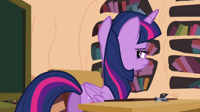 File:Twilight walking to her seat S4E21.png