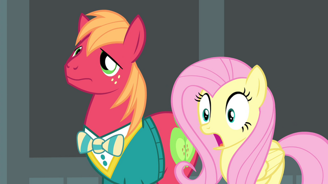 File:Fluttershy inhales S4E14.png