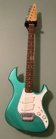 File:Fender Japan Performer-1-.jpg