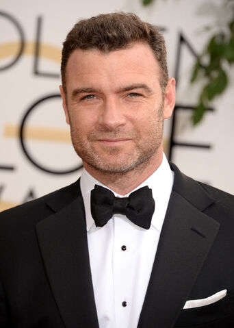File:Liev Schreiber Golden Globes.jpg