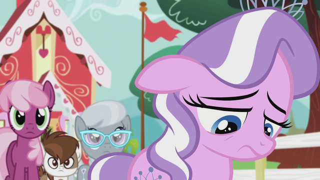 File:Diamond Tiara feeling as low as can be S5E18.png