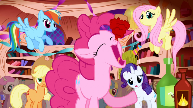 File:Pinkie Pie swallowing cupcake in one bite S1E1.png