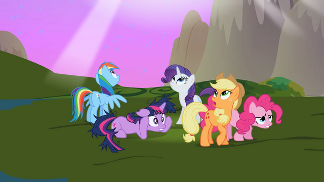 File:Princess Celestia 'Twilight Sparkle!' S2E3.png