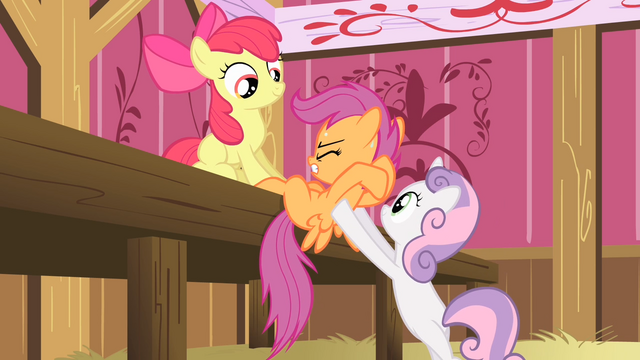 File:Sweetie Belle helping Scootaloo out S4E05.png